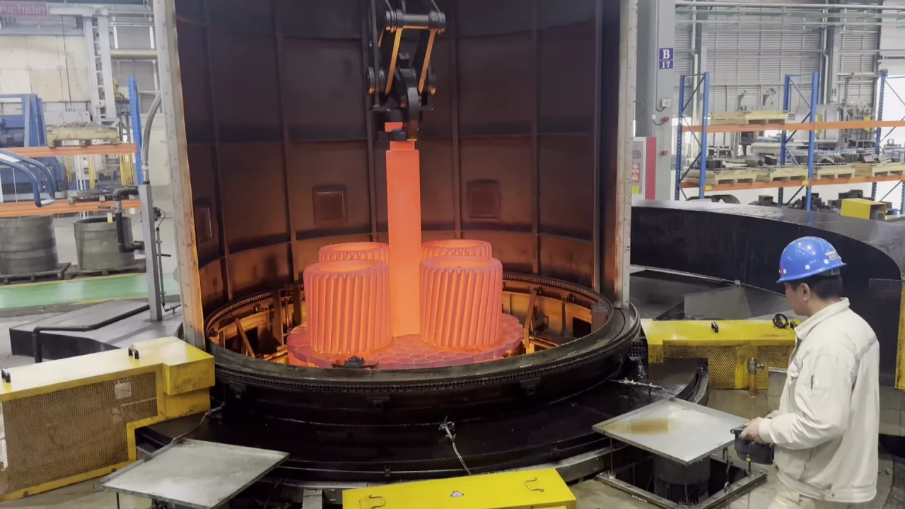PART 01 New Demands forHeat TreatmentUnder the Transformation of Manufacturing